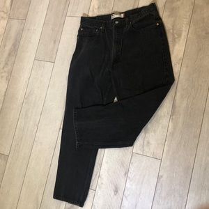 Levi’s Black 550s